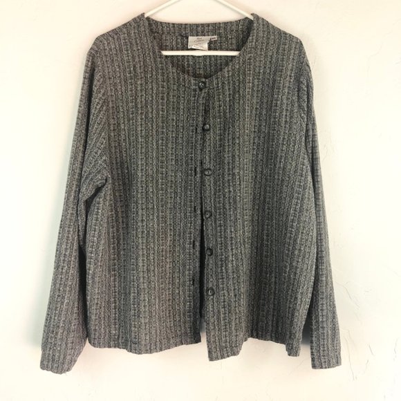 SOLD | Hot Cotton Boxy Linen Button Up - Picture 6 of 10